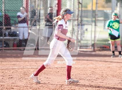 Thumbnail 3 in Yuma Catholic vs. Trivium Prep photogallery.