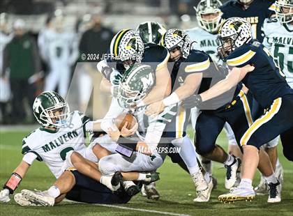 Thumbnail 3 in Malvern vs. Hillsdale (OHSAA Division 7 Regional Semifinal) photogallery.