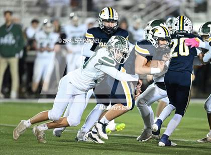 Thumbnail 3 in Malvern vs. Hillsdale (OHSAA Division 7 Regional Semifinal) photogallery.