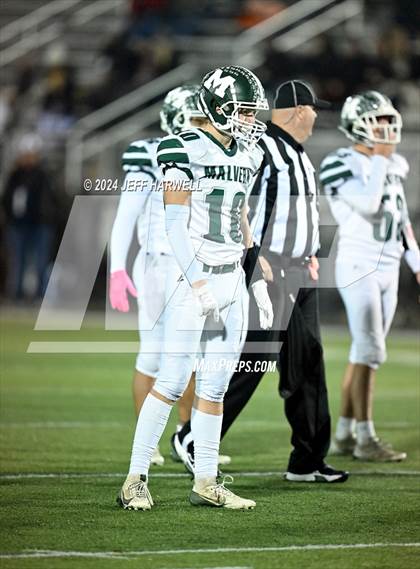 Thumbnail 2 in Malvern vs. Hillsdale (OHSAA Division 7 Regional Semifinal) photogallery.