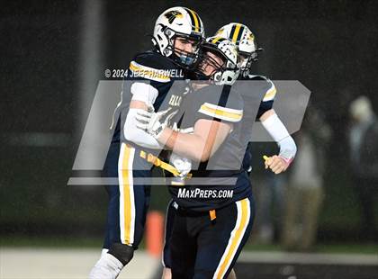 Thumbnail 2 in Malvern vs. Hillsdale (OHSAA Division 7 Regional Semifinal) photogallery.