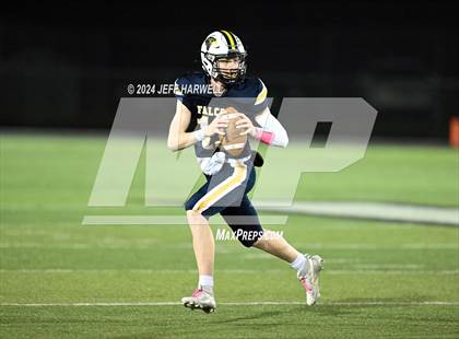 Thumbnail 3 in Malvern vs. Hillsdale (OHSAA Division 7 Regional Semifinal) photogallery.