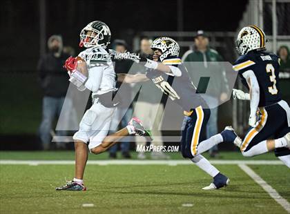Thumbnail 1 in Malvern vs. Hillsdale (OHSAA Division 7 Regional Semifinal) photogallery.