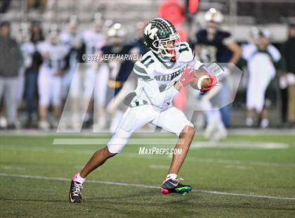 Thumbnail 2 in Malvern vs. Hillsdale (OHSAA Division 7 Regional Semifinal) photogallery.