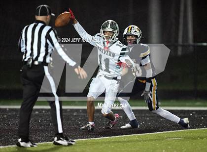 Thumbnail 1 in Malvern vs. Hillsdale (OHSAA Division 7 Regional Semifinal) photogallery.