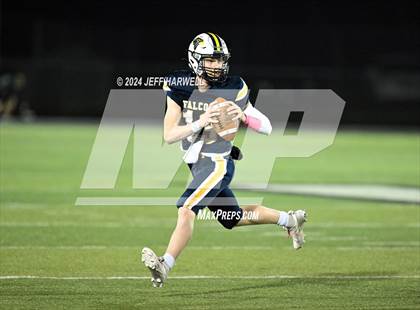 Thumbnail 1 in Malvern vs. Hillsdale (OHSAA Division 7 Regional Semifinal) photogallery.