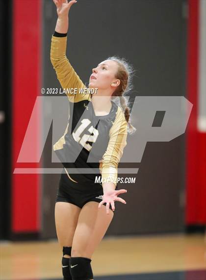 Thumbnail 3 in Kent Denver vs Jefferson Academy photogallery.