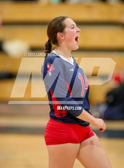 Thumbnail 3 in Kent Denver vs Jefferson Academy photogallery.