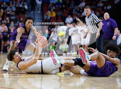 Thumbnail 1 in Bellevue West vs. Omaha Central (NSAA Class A Semifinal) photogallery.