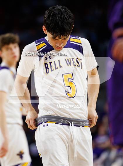 Thumbnail 2 in Bellevue West vs. Omaha Central (NSAA Class A Semifinal) photogallery.