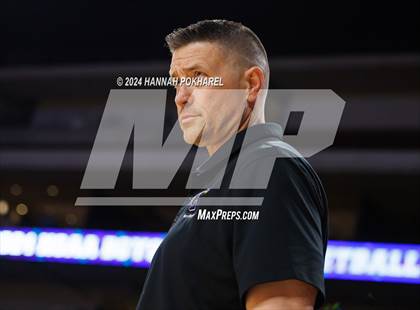 Thumbnail 1 in Bellevue West vs. Omaha Central (NSAA Class A Semifinal) photogallery.