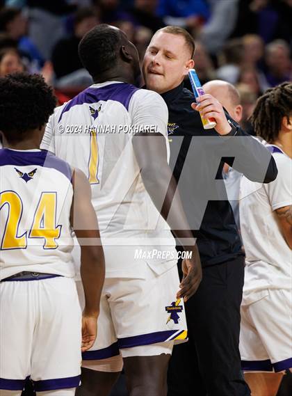 Thumbnail 3 in Bellevue West vs. Omaha Central (NSAA Class A Semifinal) photogallery.