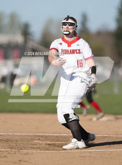 Thumbnail 2 in Thurston @ South Albany photogallery.