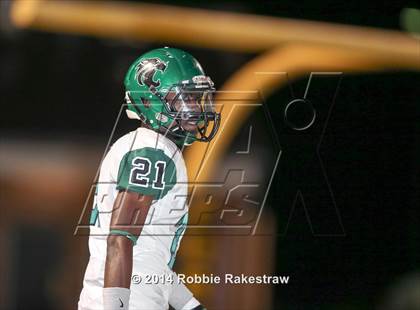 Thumbnail 3 in Kennedale vs. Athens (UIL 4A Division 1 Region 2 Area Playoff) photogallery.