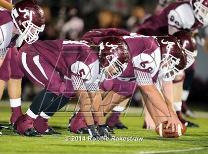 Thumbnail 3 in Kennedale vs. Athens (UIL 4A Division 1 Region 2 Area Playoff) photogallery.