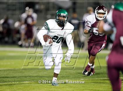 Thumbnail 1 in Kennedale vs. Athens (UIL 4A Division 1 Region 2 Area Playoff) photogallery.