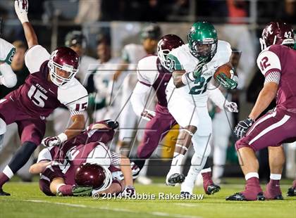 Thumbnail 1 in Kennedale vs. Athens (UIL 4A Division 1 Region 2 Area Playoff) photogallery.