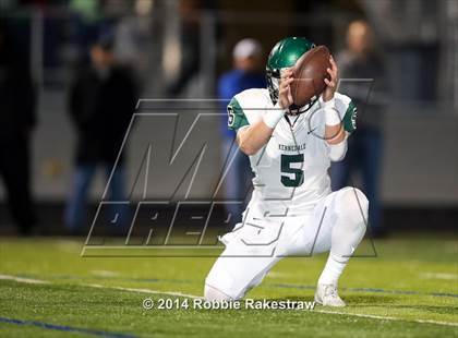 Thumbnail 3 in Kennedale vs. Athens (UIL 4A Division 1 Region 2 Area Playoff) photogallery.