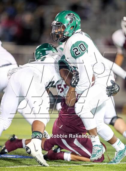 Thumbnail 3 in Kennedale vs. Athens (UIL 4A Division 1 Region 2 Area Playoff) photogallery.