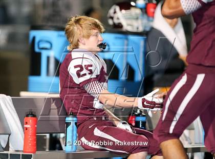 Thumbnail 2 in Kennedale vs. Athens (UIL 4A Division 1 Region 2 Area Playoff) photogallery.