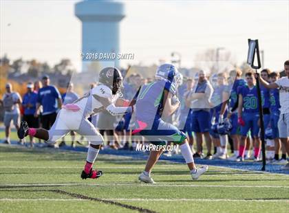Thumbnail 3 in JV: Lee's Summit North @ Blue Springs South photogallery.