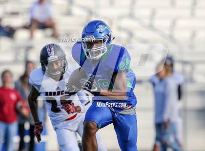 Thumbnail 2 in JV: Lee's Summit North @ Blue Springs South photogallery.