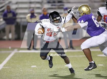 Thumbnail 1 in Varsity Opponent @ Christian Brothers photogallery.