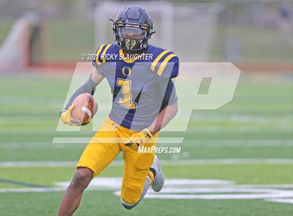 Thumbnail 1 in Belleville East vs. O'Fallon photogallery.