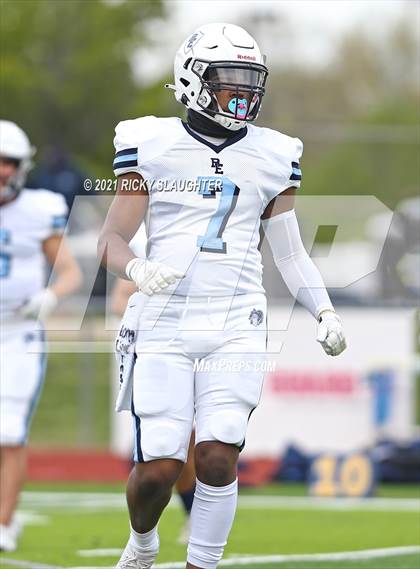 Thumbnail 3 in Belleville East vs. O'Fallon photogallery.