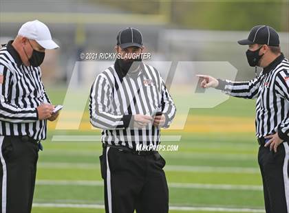 Thumbnail 2 in Belleville East vs. O'Fallon photogallery.