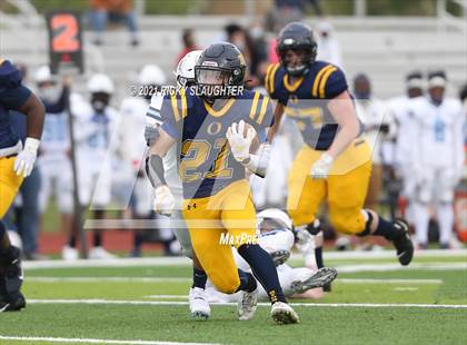 Thumbnail 1 in Belleville East vs. O'Fallon photogallery.