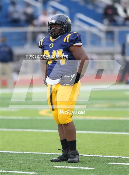 Thumbnail 1 in Belleville East vs. O'Fallon photogallery.
