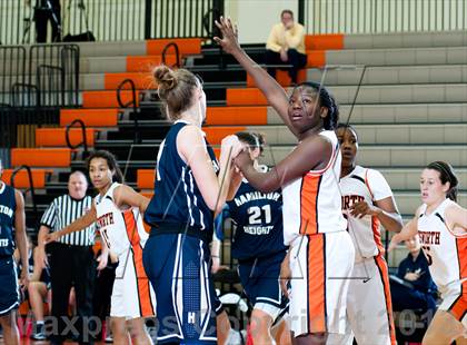 Thumbnail 1 in Hamilton Heights Christian Academy vs. Ensworth (Ensworth Christmas Classic) photogallery.