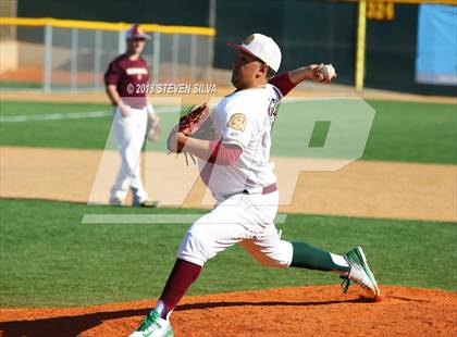 Thumbnail 3 in 20th Annual Point Loma Varsity-Alumni Game photogallery.