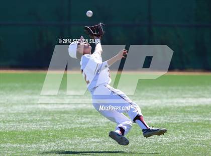 Thumbnail 2 in 20th Annual Point Loma Varsity-Alumni Game photogallery.