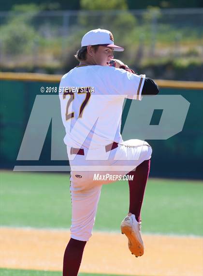 Thumbnail 2 in 20th Annual Point Loma Varsity-Alumni Game photogallery.