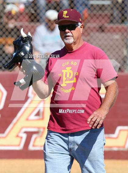 Thumbnail 3 in 20th Annual Point Loma Varsity-Alumni Game photogallery.
