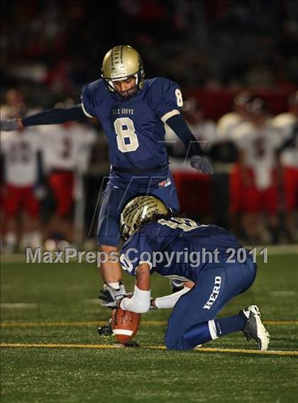 Thumbnail 3 in Beyer vs Elk Grove (CIF SJS D2 Quarterfinals) photogallery.
