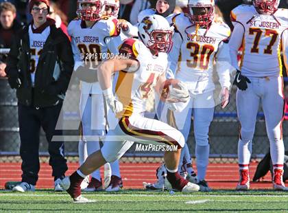 Thumbnail 3 in Hillhouse vs. St. Joseph (CIAC Class M Final) photogallery.