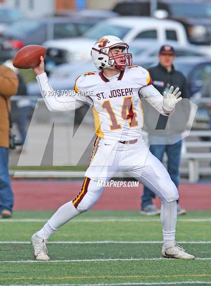 Thumbnail 3 in Hillhouse vs. St. Joseph (CIAC Class M Final) photogallery.