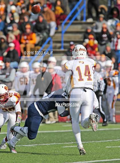 Thumbnail 2 in Hillhouse vs. St. Joseph (CIAC Class M Final) photogallery.