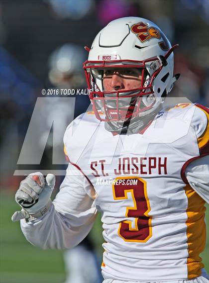 Thumbnail 3 in Hillhouse vs. St. Joseph (CIAC Class M Final) photogallery.