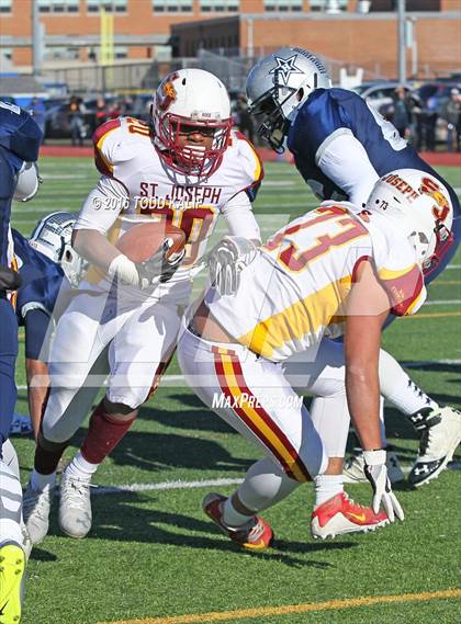 Thumbnail 3 in Hillhouse vs. St. Joseph (CIAC Class M Final) photogallery.
