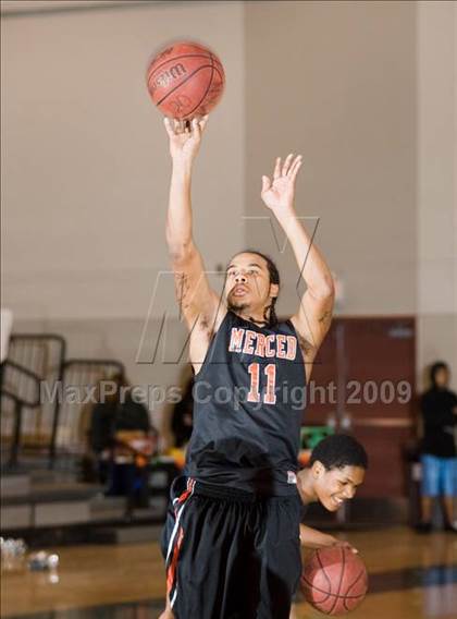 Thumbnail 2 in Merced @ Pitman photogallery.