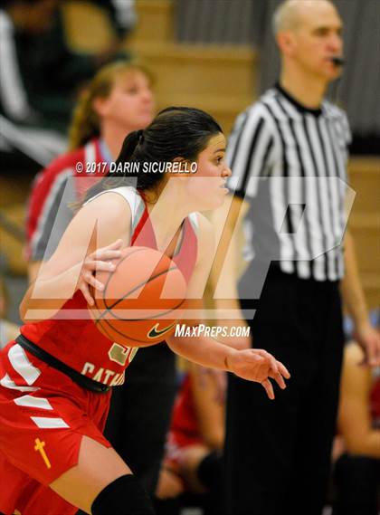 Thumbnail 3 in Grandview vs. Seton Catholic ( NIKE Tournament Of Champions)  photogallery.