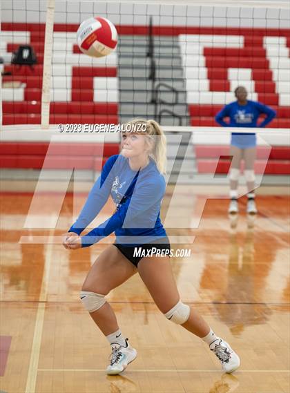 Thumbnail 3 in Apopka vs. South Lake photogallery.