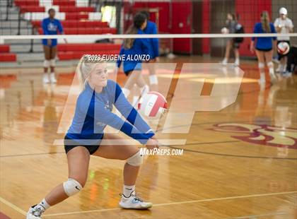 Thumbnail 1 in Apopka vs. South Lake photogallery.