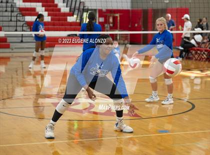 Thumbnail 3 in Apopka vs. South Lake photogallery.