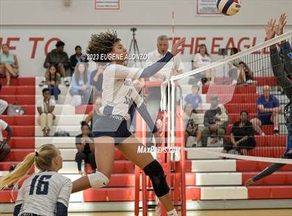 Thumbnail 2 in Apopka vs. South Lake photogallery.
