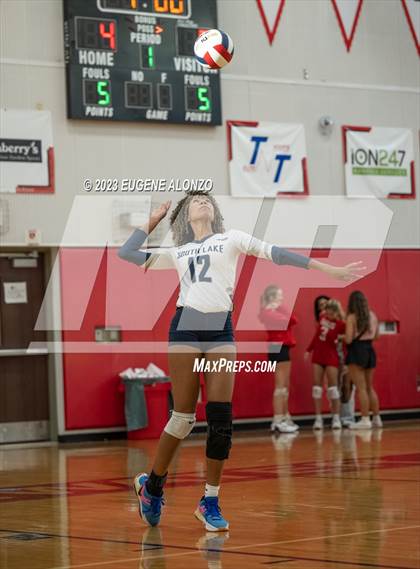 Thumbnail 3 in Apopka vs. South Lake photogallery.